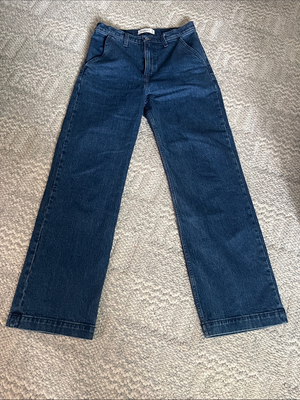 Abercrombie & Fitch Indigo High-Rise Relaxed Jeans